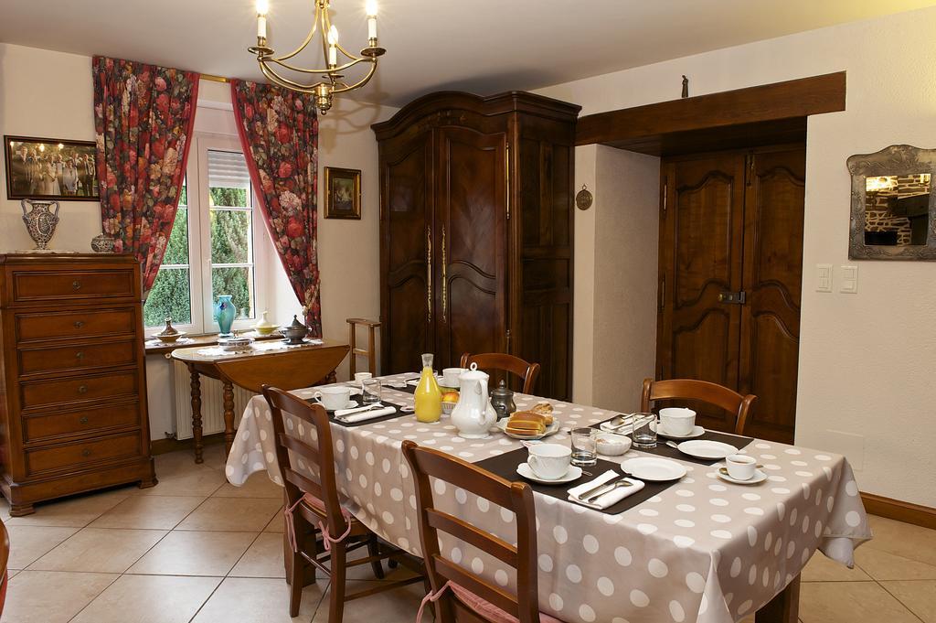 Chambres D'Hotes Les Sageais Baguer-Morvan Bilik gambar